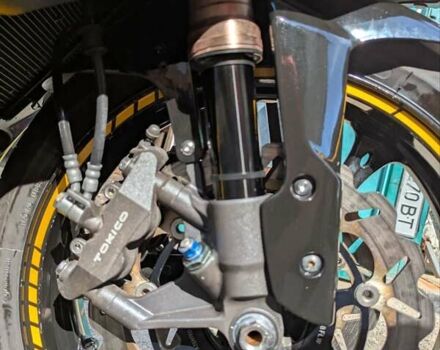 Сузуки GSX-R 1000, объемом двигателя 1 л и пробегом 50 тыс. км за 4300 $, фото 4 на Automoto.ua