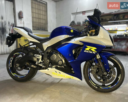 Сузуки GSX-R 1000, объемом двигателя 0 л и пробегом 14 тыс. км за 5300 $, фото 1 на Automoto.ua