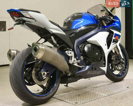 Сузуки GSX-R 1000, объемом двигателя 1 л и пробегом 27 тыс. км за 12400 $, фото 4 на Automoto.ua