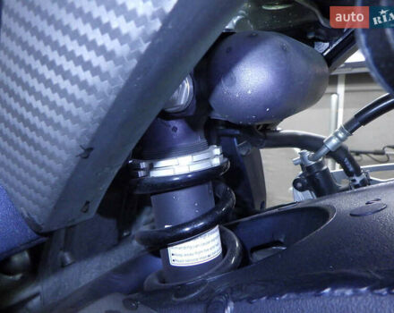 Сузуки GSX-R 1000, объемом двигателя 1 л и пробегом 27 тыс. км за 12400 $, фото 8 на Automoto.ua