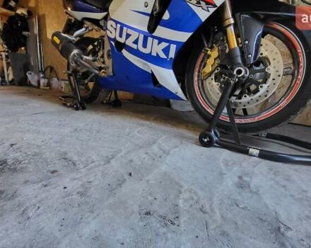 Синий Сузуки GSX-R 1000, объемом двигателя 1 л и пробегом 17 тыс. км за 5400 $, фото 10 на Automoto.ua