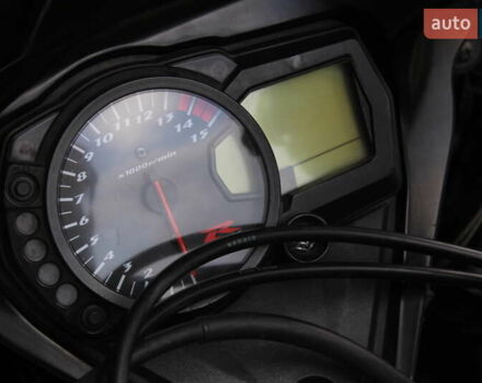 Синий Сузуки GSX-R 1000, объемом двигателя 1 л и пробегом 23 тыс. км за 8500 $, фото 9 на Automoto.ua