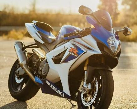 Синий Сузуки GSX-R 1000, объемом двигателя 0 л и пробегом 36 тыс. км за 10000 $, фото 2 на Automoto.ua