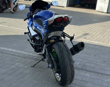 Синий Сузуки GSX-R 1000, объемом двигателя 1 л и пробегом 70 тыс. км за 8200 $, фото 5 на Automoto.ua