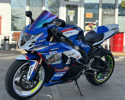 Синий Сузуки GSX-R 1000, объемом двигателя 1 л и пробегом 70 тыс. км за 8200 $, фото 3 на Automoto.ua