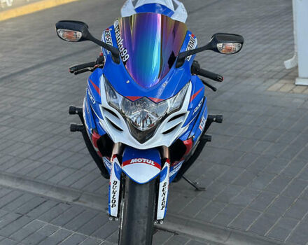Синий Сузуки GSX-R 1000, объемом двигателя 1 л и пробегом 70 тыс. км за 8200 $, фото 2 на Automoto.ua