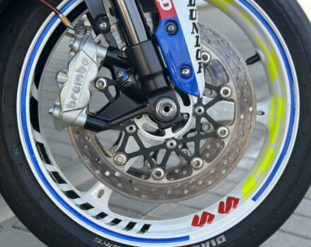 Синий Сузуки GSX-R 1000, объемом двигателя 1 л и пробегом 70 тыс. км за 8200 $, фото 9 на Automoto.ua