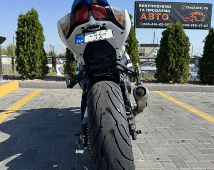 Синий Сузуки GSX-R 1000, объемом двигателя 1 л и пробегом 18 тыс. км за 13000 $, фото 4 на Automoto.ua
