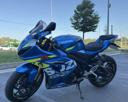 Синий Сузуки GSX-R 1000, объемом двигателя 1 л и пробегом 9 тыс. км за 21500 $, фото 3 на Automoto.ua