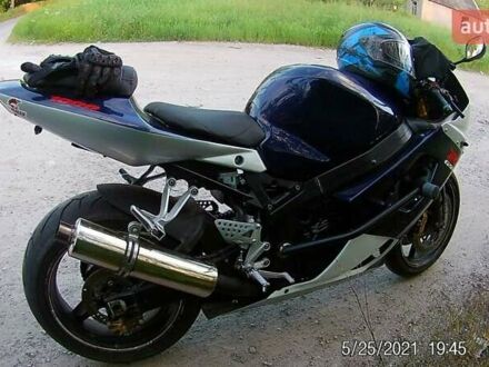 Сузукі GSX-R 1000 2004 у Запоріжжя на Automoto.ua Синій Сузукі GSX-R 1000, об'ємом двигуна 1 л та пробігом 60 тис. км за 4600 $, фото 1 на Automoto.ua