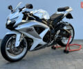 Белый Сузуки GSX-R 600, объемом двигателя 0.6 л и пробегом 25 тыс. км за 8499 $, фото 15 на Automoto.ua