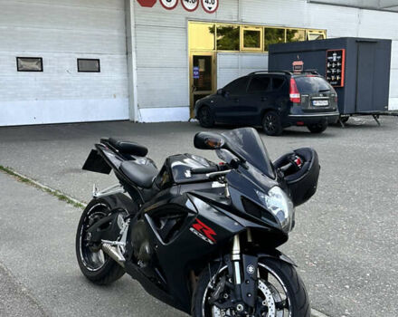 Черный Сузуки GSX-R 600, объемом двигателя 0.6 л и пробегом 41 тыс. км за 6800 $, фото 2 на Automoto.ua