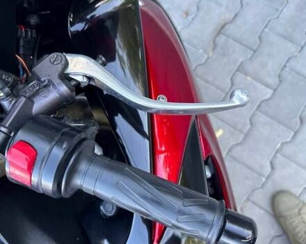 Чорний Сузукі GSX-R 600, об'ємом двигуна 0.6 л та пробігом 57 тис. км за 6700 $, фото 3 на Automoto.ua