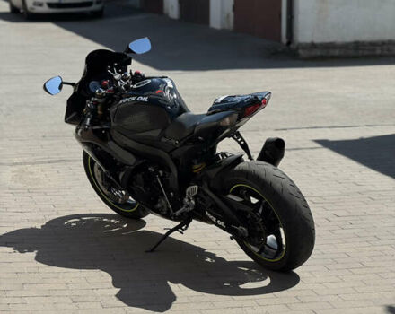 Черный Сузуки GSX-R 600, объемом двигателя 0.6 л и пробегом 28 тыс. км за 8500 $, фото 2 на Automoto.ua