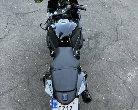 Черный Сузуки GSX-R 600, объемом двигателя 0.6 л и пробегом 24 тыс. км за 7500 $, фото 8 на Automoto.ua