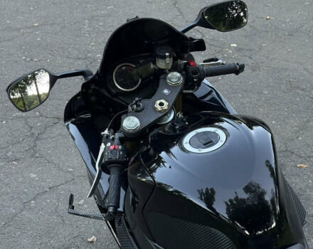Черный Сузуки GSX-R 600, объемом двигателя 0.6 л и пробегом 24 тыс. км за 7500 $, фото 10 на Automoto.ua