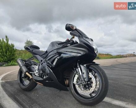 Черный Сузуки GSX-R 600, объемом двигателя 0.6 л и пробегом 24 тыс. км за 10500 $, фото 4 на Automoto.ua