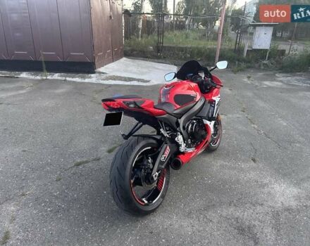 Красный Сузуки GSX-R 600, объемом двигателя 0.6 л и пробегом 33 тыс. км за 10200 $, фото 2 на Automoto.ua