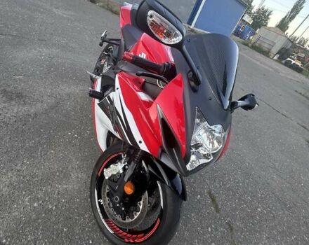Красный Сузуки GSX-R 600, объемом двигателя 0.6 л и пробегом 33 тыс. км за 10200 $, фото 25 на Automoto.ua
