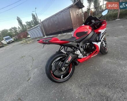 Красный Сузуки GSX-R 600, объемом двигателя 0.6 л и пробегом 33 тыс. км за 10200 $, фото 18 на Automoto.ua