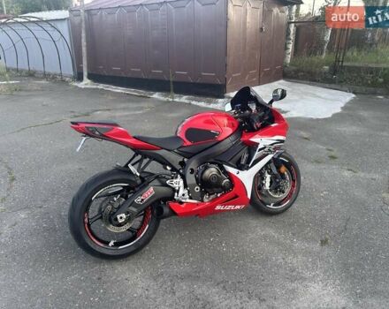 Красный Сузуки GSX-R 600, объемом двигателя 0.6 л и пробегом 33 тыс. км за 10200 $, фото 4 на Automoto.ua