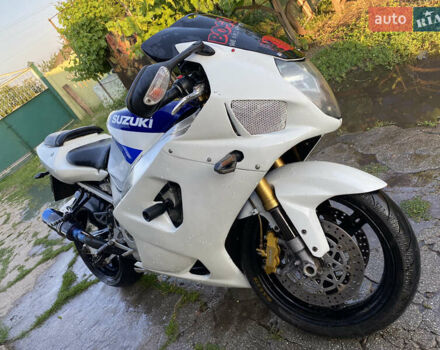Сузуки GSX-R 600, объемом двигателя 0 л и пробегом 58 тыс. км за 2000 $, фото 1 на Automoto.ua
