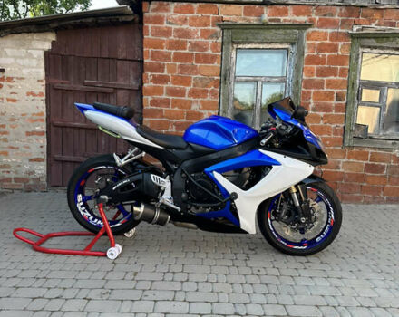 Сузукі GSX-R 600, об'ємом двигуна 0 л та пробігом 25 тис. км за 6700 $, фото 3 на Automoto.ua