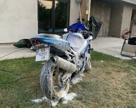 Сузуки GSX-R 600, объемом двигателя 0.6 л и пробегом 35 тыс. км за 4200 $, фото 6 на Automoto.ua