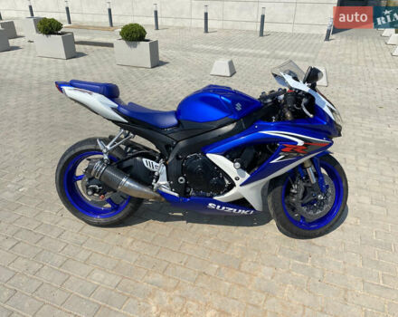 Сузуки GSX-R 600, объемом двигателя 0.6 л и пробегом 25 тыс. км за 8300 $, фото 7 на Automoto.ua