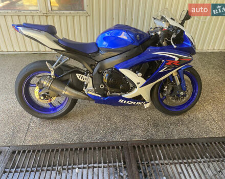 Сузуки GSX-R 600, объемом двигателя 0.6 л и пробегом 25 тыс. км за 8300 $, фото 3 на Automoto.ua