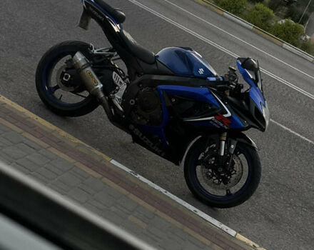 Сузуки GSX-R 600, объемом двигателя 0.6 л и пробегом 58 тыс. км за 3900 $, фото 1 на Automoto.ua