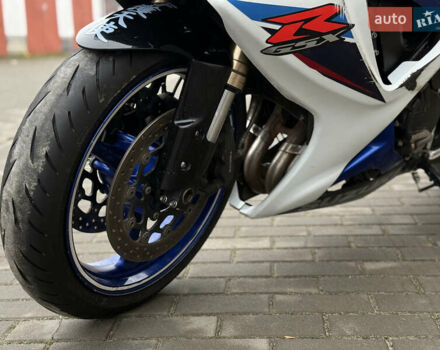 Сузуки GSX-R 600, объемом двигателя 0.6 л и пробегом 36 тыс. км за 6300 $, фото 13 на Automoto.ua