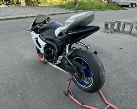 Сузуки GSX-R 600, объемом двигателя 0.6 л и пробегом 30 тыс. км за 6000 $, фото 5 на Automoto.ua
