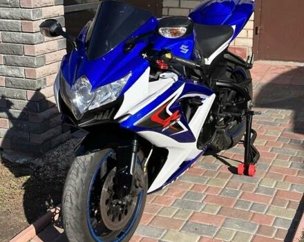 Сузуки GSX-R 600, объемом двигателя 0 л и пробегом 28 тыс. км за 6800 $, фото 3 на Automoto.ua