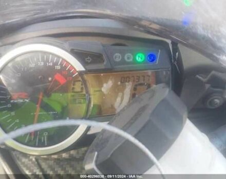 Сузуки GSX-R 600, объемом двигателя 0.6 л и пробегом 0 тыс. км за 3000 $, фото 13 на Automoto.ua