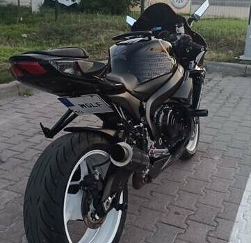 Сузуки GSX-R 600, объемом двигателя 0 л и пробегом 12 тыс. км за 13900 $, фото 8 на Automoto.ua