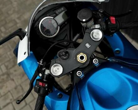 Сузуки GSX-R 600, объемом двигателя 0.6 л и пробегом 26 тыс. км за 9500 $, фото 1 на Automoto.ua
