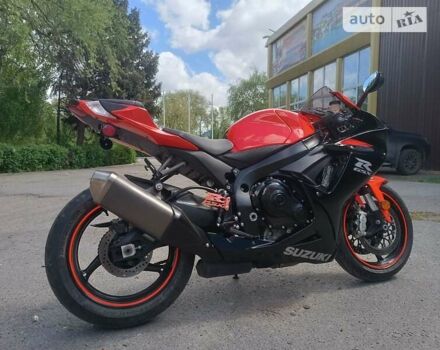 Сузукі GSX-R 600, об'ємом двигуна 0.6 л та пробігом 14 тис. км за 12000 $, фото 5 на Automoto.ua