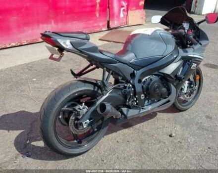 Сузуки GSX-R 600, объемом двигателя 0.6 л и пробегом 0 тыс. км за 4500 $, фото 3 на Automoto.ua