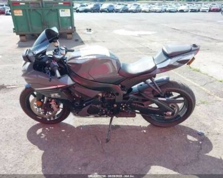 Сузуки GSX-R 600, объемом двигателя 0.6 л и пробегом 0 тыс. км за 4500 $, фото 9 на Automoto.ua