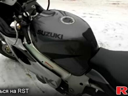 Сузуки GSX-R 600, объемом двигателя 0.6 л и пробегом 26 тыс. км за 3900 $, фото 1 на Automoto.ua