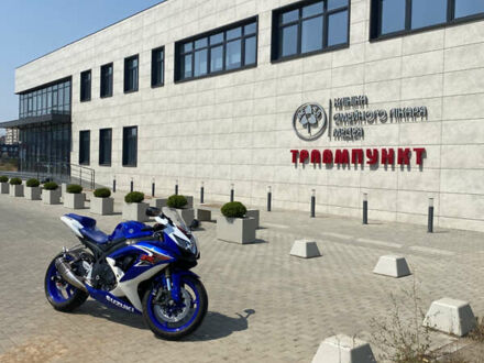 Сузуки GSX-R 600, объемом двигателя 0.6 л и пробегом 25 тыс. км за 8300 $, фото 1 на Automoto.ua
