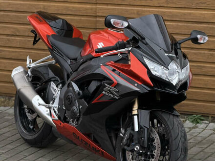 Сузуки GSX-R 600, объемом двигателя 0.6 л и пробегом 8 тыс. км за 8999 $, фото 1 на Automoto.ua