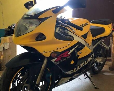 Желтый Сузуки GSX-R 600, объемом двигателя 0.6 л и пробегом 38 тыс. км за 4200 $, фото 6 на Automoto.ua