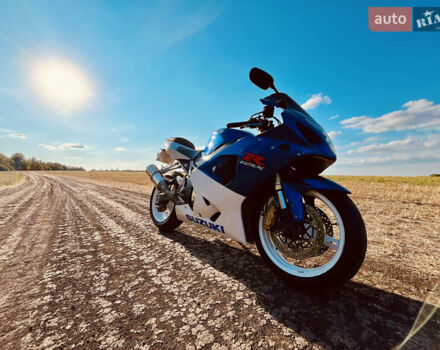 Синий Сузуки GSX-R 600, объемом двигателя 0.6 л и пробегом 47 тыс. км за 6500 $, фото 1 на Automoto.ua