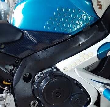 Синій Сузукі GSX-R 600, об'ємом двигуна 0.6 л та пробігом 36 тис. км за 6300 $, фото 9 на Automoto.ua