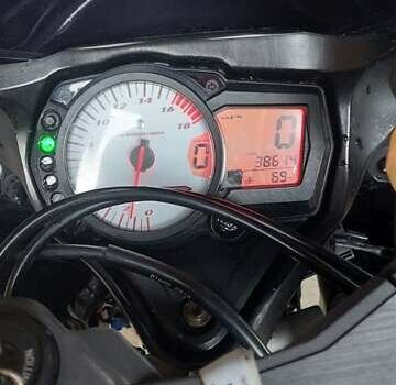 Синий Сузуки GSX-R 600, объемом двигателя 0.6 л и пробегом 36 тыс. км за 6300 $, фото 1 на Automoto.ua