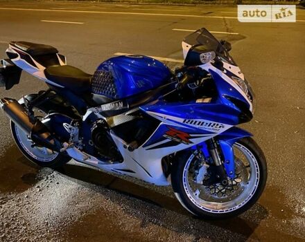 Синій Сузукі GSX-R 600, об'ємом двигуна 0.6 л та пробігом 18 тис. км за 9000 $, фото 1 на Automoto.ua