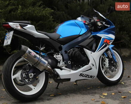 Синий Сузуки GSX-R 600, объемом двигателя 0.6 л и пробегом 23 тыс. км за 7900 $, фото 4 на Automoto.ua