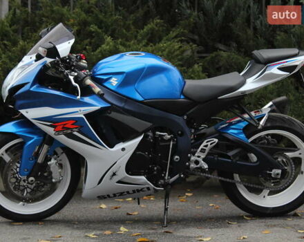Синий Сузуки GSX-R 600, объемом двигателя 0.6 л и пробегом 23 тыс. км за 7900 $, фото 1 на Automoto.ua